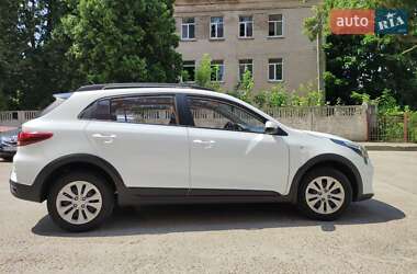 Внедорожник / Кроссовер Kia Rio X 2021 в 