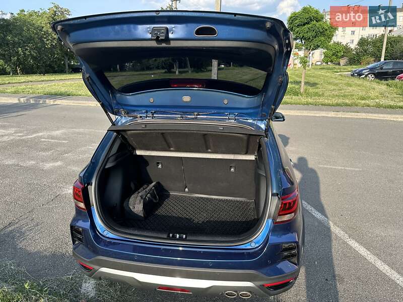 Позашляховик / Кросовер Kia Rio X 2022 в Борисполі