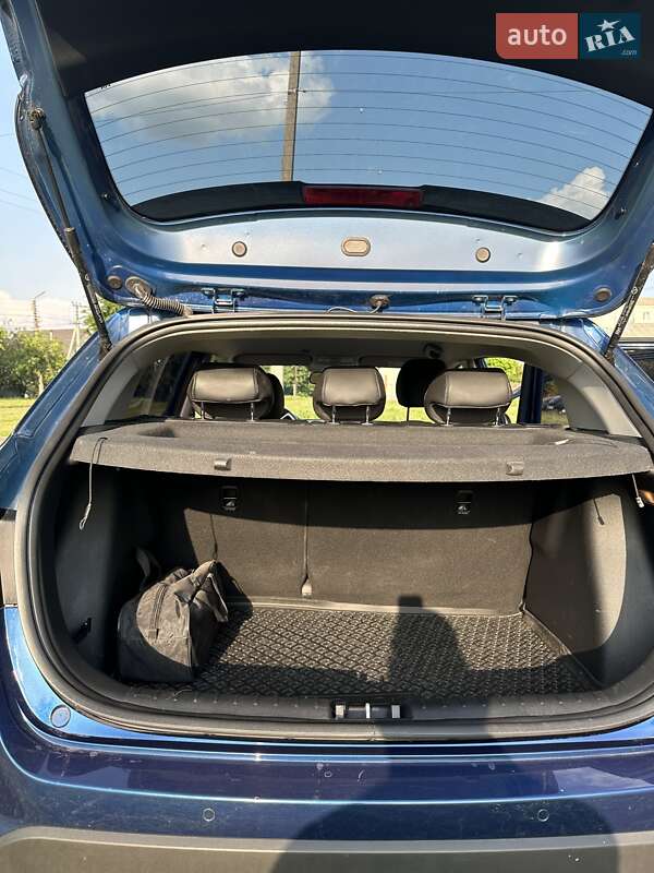 Позашляховик / Кросовер Kia Rio X 2022 в Борисполі