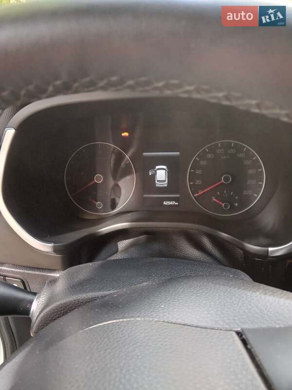 Внедорожник / Кроссовер Kia Rio X 2021 в Запорожье