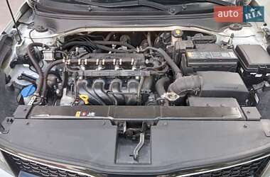 Внедорожник / Кроссовер Kia Rio X 2021 в 