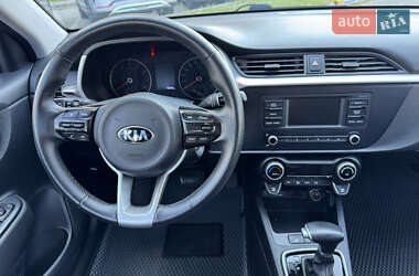 Позашляховик / Кросовер Kia Rio X 2021 в  фото 21 Позашляховик / Кросовер Kia Rio X 2021 в