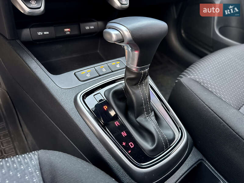 Позашляховик / Кросовер Kia Rio X 2021 в Києві фото 50 Позашляховик / Кросовер Kia Rio X 2021 в Києві
