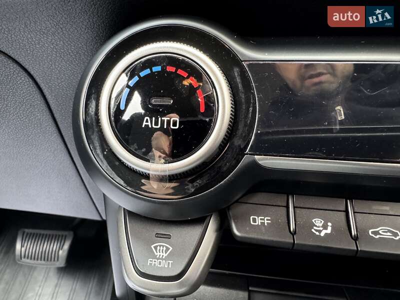 Внедорожник / Кроссовер Kia Rio X 2021 в Киеве