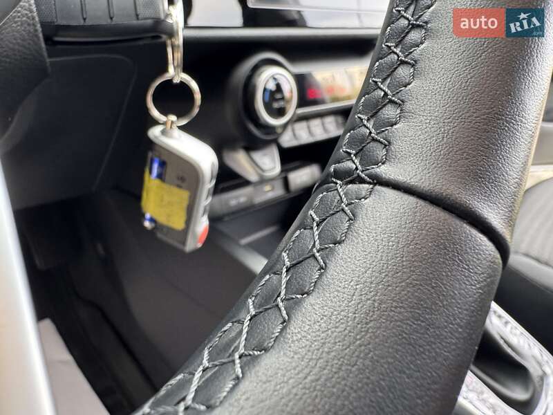 Внедорожник / Кроссовер Kia Rio X 2021 в Киеве