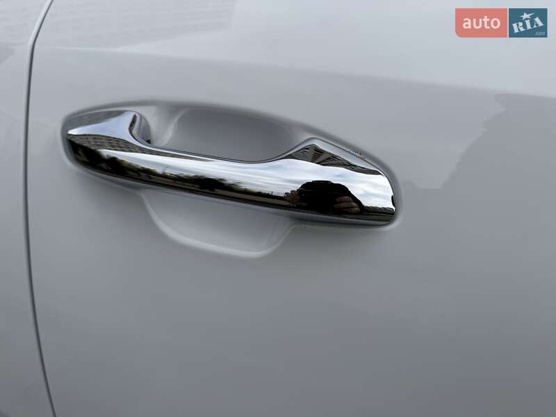 Внедорожник / Кроссовер Kia Rio X 2021 в Киеве