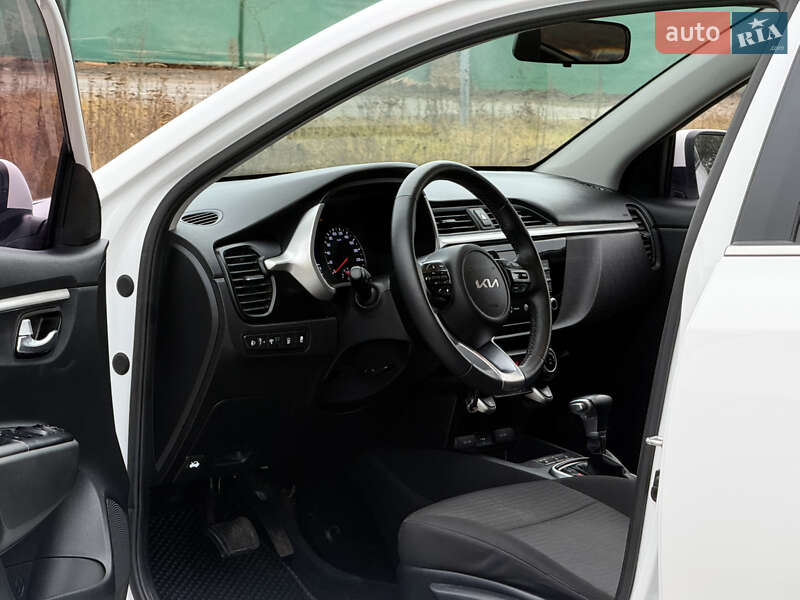 Позашляховик / Кросовер Kia Rio X 2022 в Мені фото 24 Позашляховик / Кросовер Kia Rio X 2022 в Мені