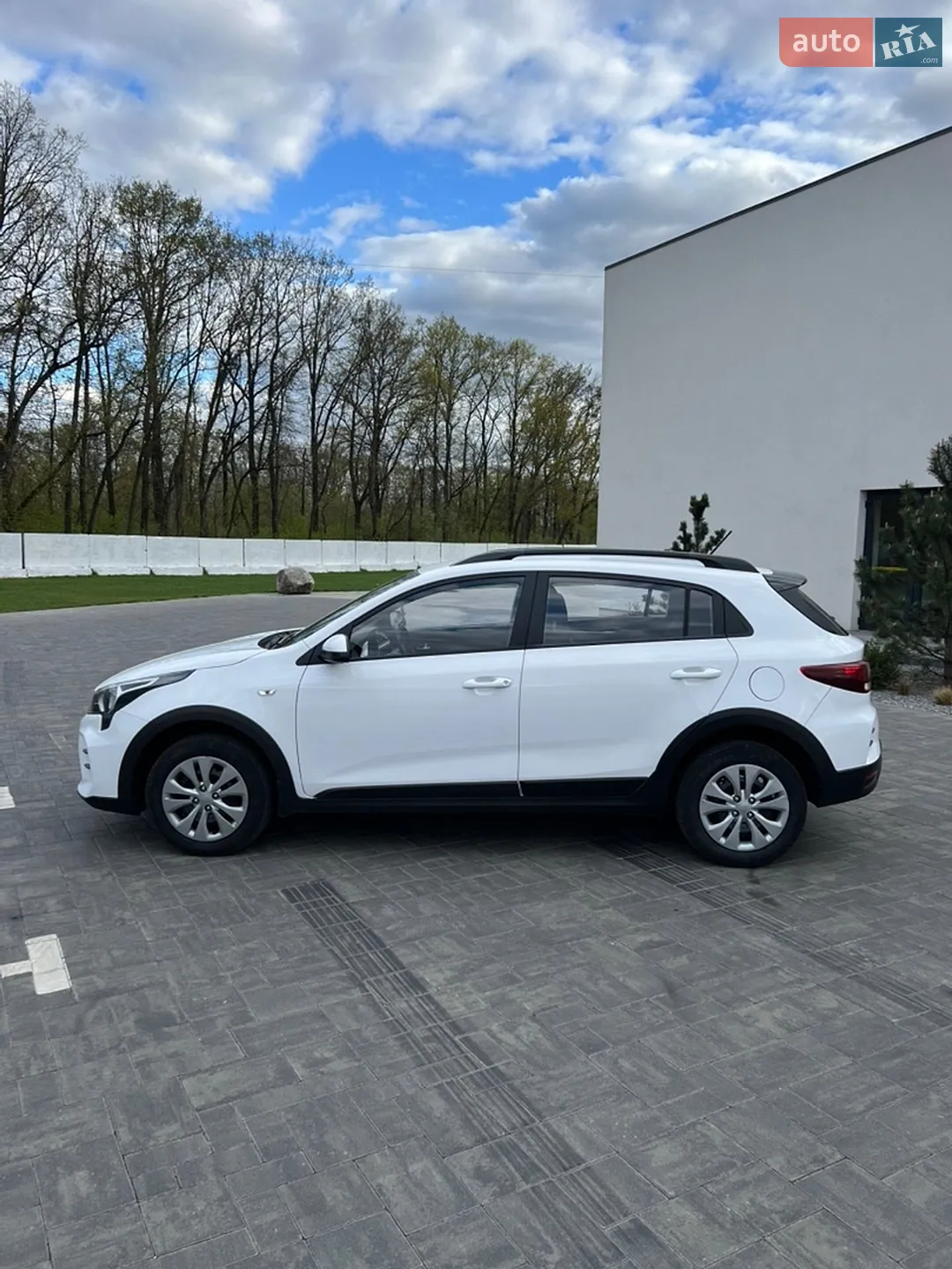 2021 Kia Rio - мініатюра 8