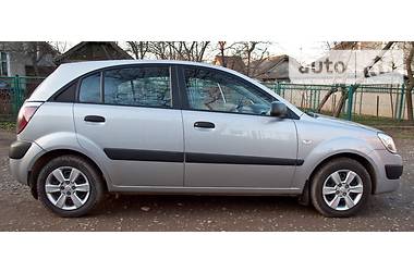 Хэтчбек Kia Rio 2007 в Ивано-Франковске