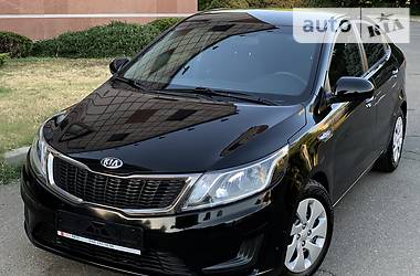 Седан Kia Rio 2014 в Одесі