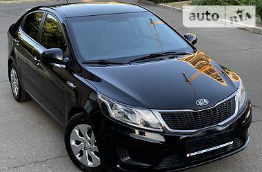 Седан Kia Rio 2014 в Одесі