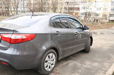 Седан Kia Rio 2011 в 