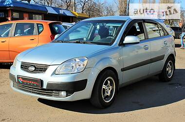 Хетчбек Kia Rio 2006 в Одесі