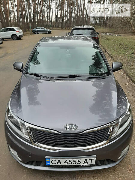 Седан Kia Rio 2012 в Черкасах