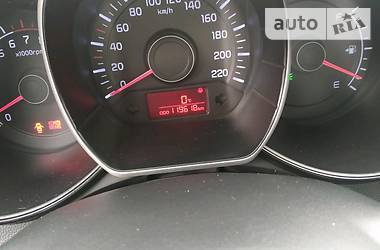 Седан Kia Rio 2011 в 