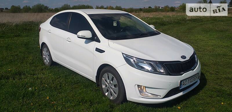 Седан Kia Rio 2014 в Луцьку