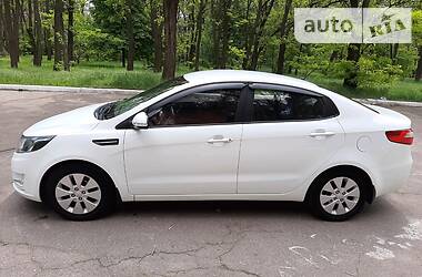 Седан Kia Rio 2013 в Запорожье