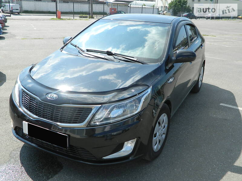 Седан Kia Rio 2011 в 