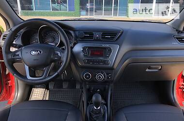 Седан Kia Rio 2013 в Киеве