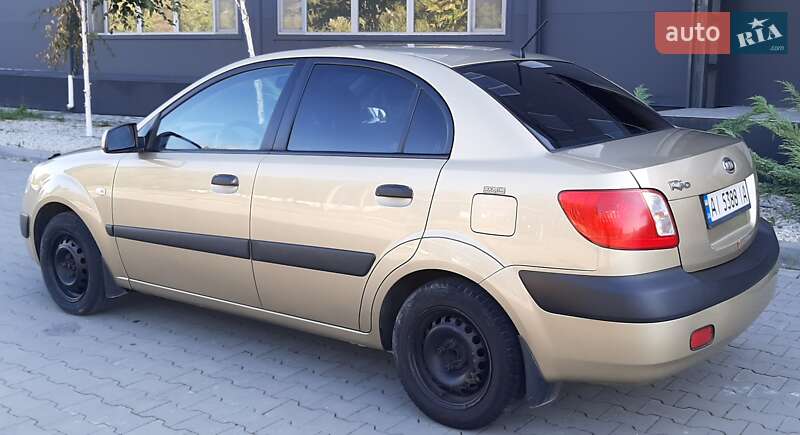 Kia Rio 2006