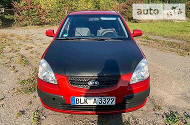 Хэтчбек Kia Rio 2007 в Луцке