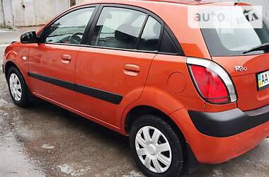 Хетчбек Kia Rio 2006 в Києві