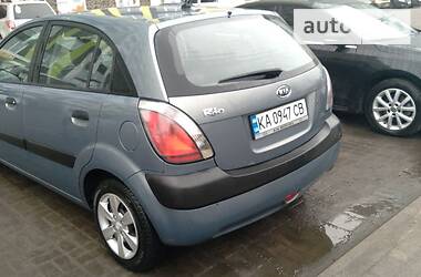 Хэтчбек Kia Rio 2009 в Ирпене