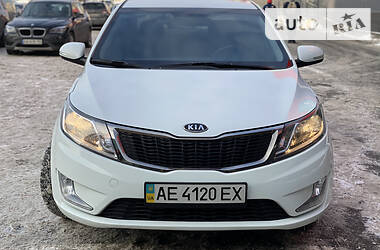 Седан Kia Rio 2012 в Киеве