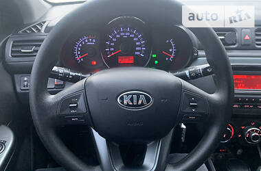 Седан Kia Rio 2013 в Харькове