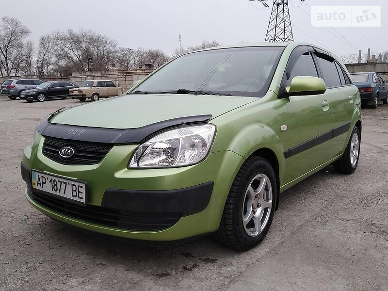 Хэтчбек Kia Rio 2007 в Запорожье