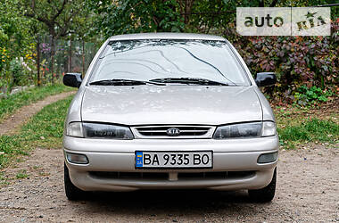 Хэтчбек Kia Rio 1997 в 