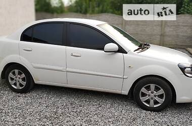 Седан Kia Rio 2011 в Днепре