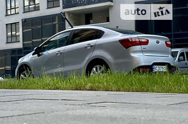 Седан Kia Rio 2012 в 
