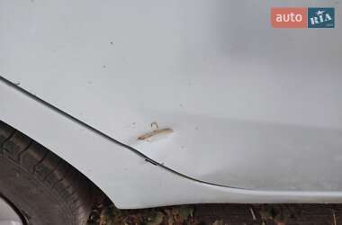 Седан Kia Rio 2013 в Украинке