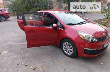 Седан Kia Rio 2017 в Знаменке