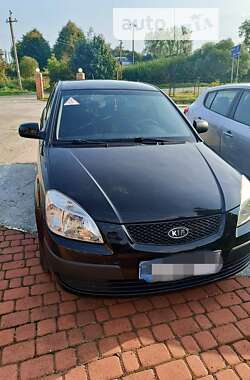 Седан Kia Rio 2007 в Львове