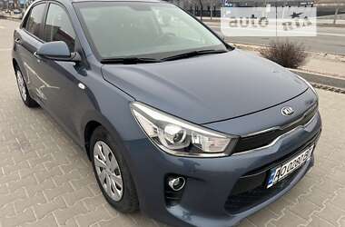 Хэтчбек Kia Rio 2017 в Киеве