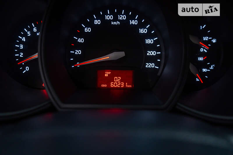 Седан Kia Rio 2016 в Киеве фото 7 Седан Kia Rio 2016 в Киеве