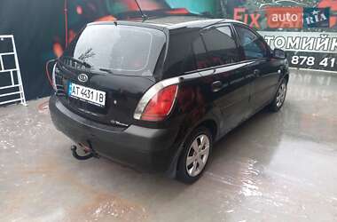 Хэтчбек Kia Rio 2009 в Богородчанах