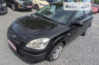 Хетчбек Kia Rio 2007 в Рівному