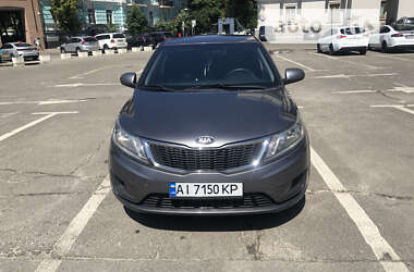 Седан Kia Rio 2013 в Вышгороде