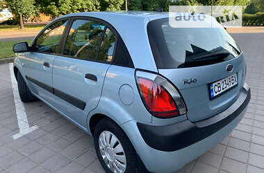 Хетчбек Kia Rio 2008 в Черкасах