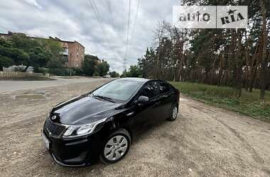 Седан Kia Rio 2013 в Харкові