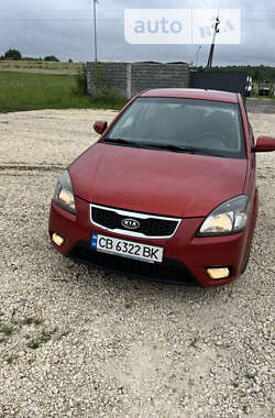 Седан Kia Rio 2010 в Львове