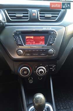 Седан Kia Rio 2012 в Харькове