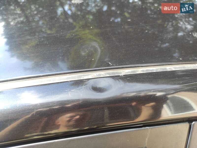 Седан Kia Rio 2006 в Ровно