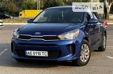 Седан Kia Rio 2019 в Днепре