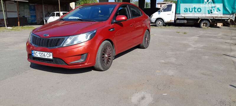 Седан Kia Rio 2011 в Львове