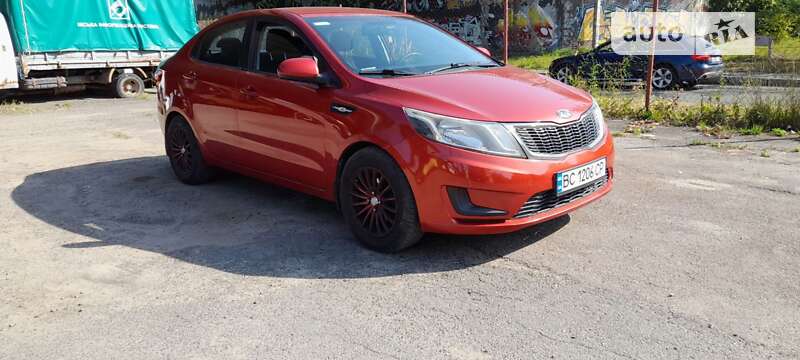 Седан Kia Rio 2011 в Львове