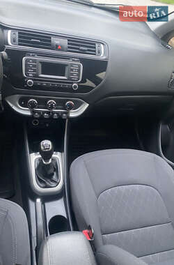 Седан Kia Rio 2017 в Вінниці